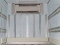 日野デュトロ冷凍車（冷蔵車）小型（2t・3t）[写真22]