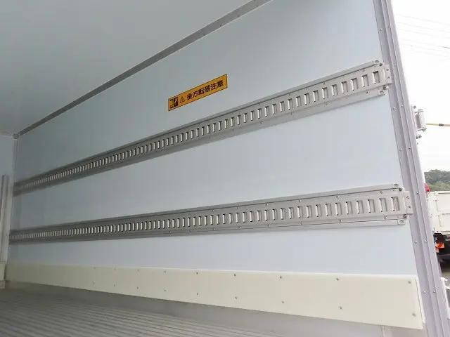 日野デュトロ冷凍車（冷蔵車）小型（2t・3t）[写真23]