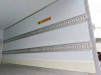 日野デュトロ冷凍車（冷蔵車）小型（2t・3t）[写真24]