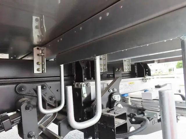 日野デュトロ冷凍車（冷蔵車）小型（2t・3t）[写真37]