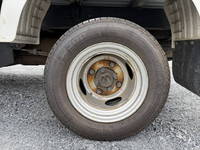 日産バネット平ボディ小型（2t・3t）[写真22]