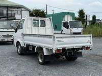 日産バネット平ボディ小型（2t・3t）[写真02]