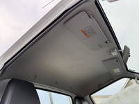 日産バネット平ボディ小型（2t・3t）[写真32]