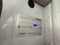 日産バネット平ボディ小型（2t・3t）[写真40]