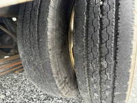 いすゞエルフ幌ウイング小型（2t・3t）[写真18]