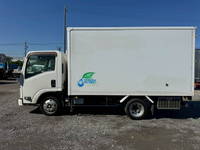 いすゞエルフ冷凍車（冷蔵車）小型（2t・3t）[写真06]