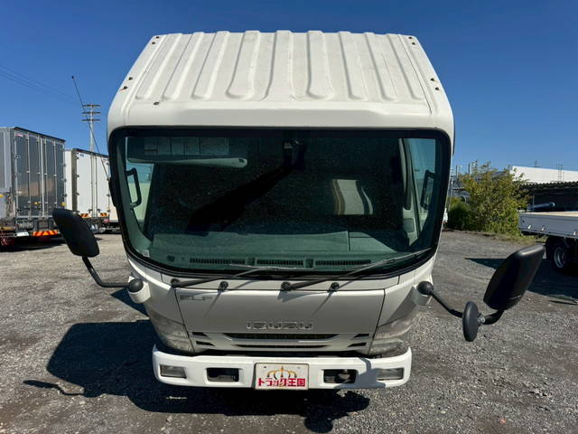 いすゞエルフ冷凍車（冷蔵車）小型（2t・3t）[写真08]