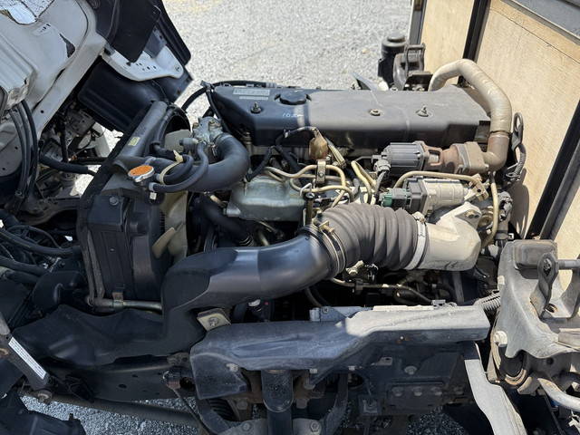 いすゞエルフ平ボディ小型（2t・3t）[写真13]