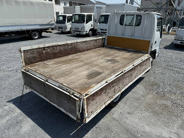 いすゞエルフ平ボディ小型（2t・3t）[写真04]