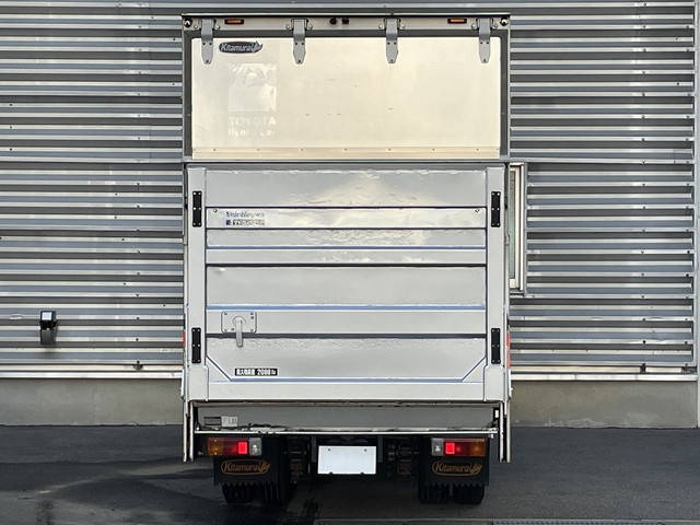 トヨタダイナアルミバン小型（2t・3t）[写真02]