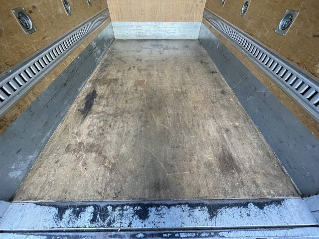 トヨタダイナアルミバン小型（2t・3t）[写真22]