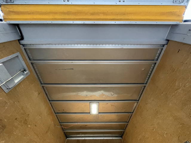 トヨタダイナアルミバン小型（2t・3t）[写真23]