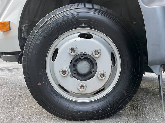 トヨタダイナアルミバン小型（2t・3t）[写真32]