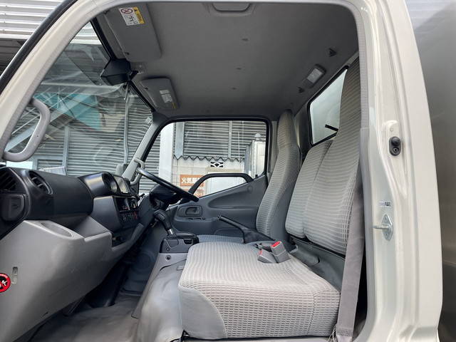 トヨタダイナアルミバン小型（2t・3t）[写真37]