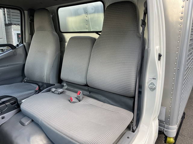 トヨタダイナアルミバン小型（2t・3t）[写真38]