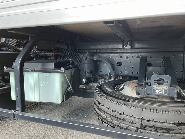 トヨタダイナアルミバン小型（2t・3t）[写真07]