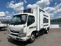 トヨタトヨエース冷凍車(冷蔵車)小型(2t・3t)