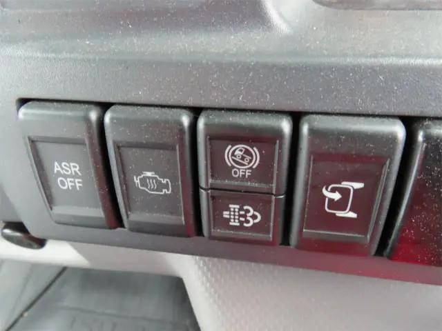 いすゞエルフ高所作業車小型（2t・3t）[写真14]