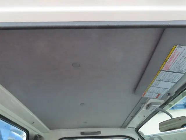 いすゞエルフ高所作業車小型（2t・3t）[写真17]