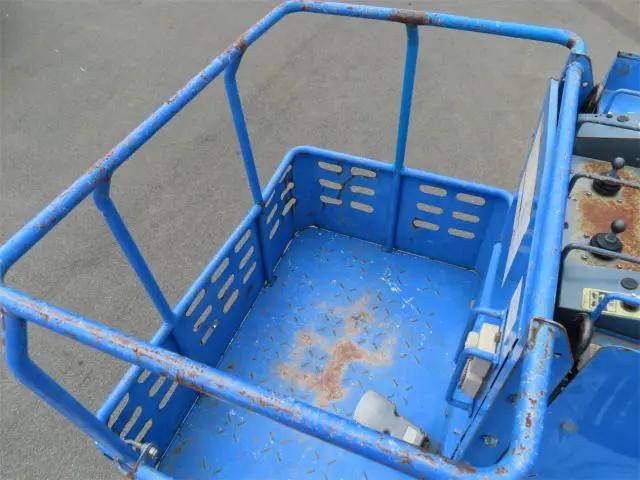 いすゞエルフ高所作業車小型（2t・3t）[写真20]