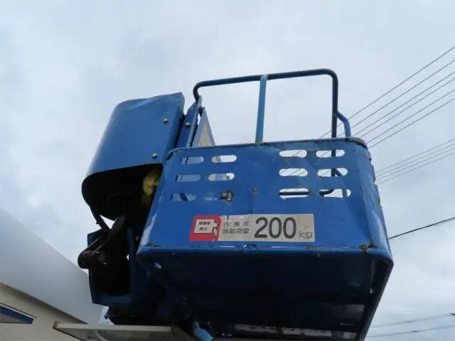 いすゞエルフ高所作業車小型（2t・3t）[写真22]