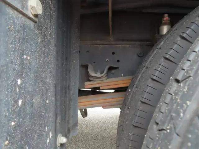 いすゞエルフ高所作業車小型（2t・3t）[写真37]