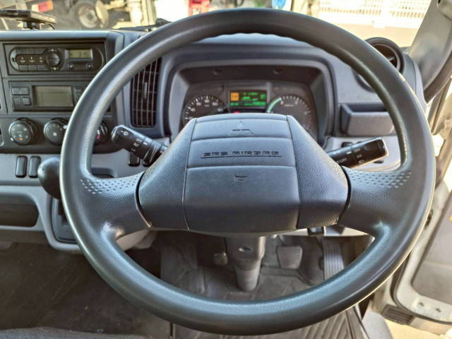 三菱ふそうキャンター冷凍車（冷蔵車）小型（2t・3t）[写真10]