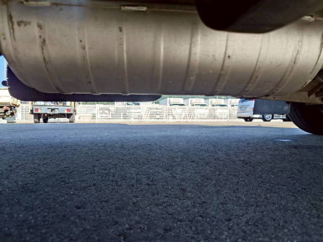 三菱ふそうキャンター冷凍車（冷蔵車）小型（2t・3t）[写真28]