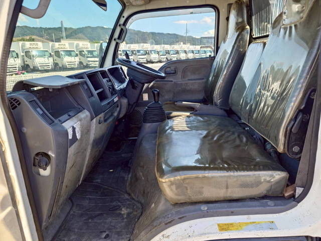 いすゞエルフダンプ小型（2t・3t）[写真15]