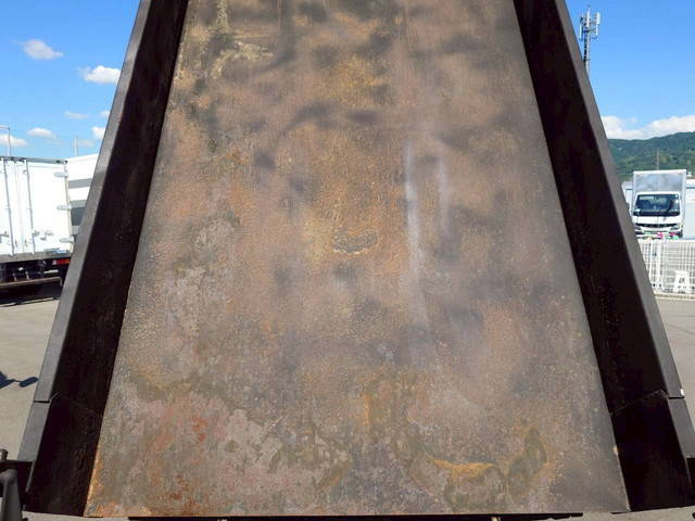 いすゞエルフダンプ小型（2t・3t）[写真20]