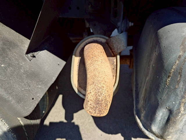 いすゞエルフダンプ小型（2t・3t）[写真28]