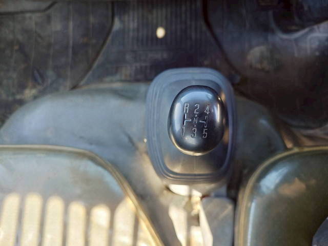 いすゞエルフダンプ小型（2t・3t）[写真06]