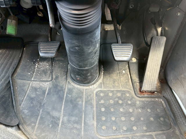 いすゞエルフアルミブロック小型（2t・3t）[写真13]