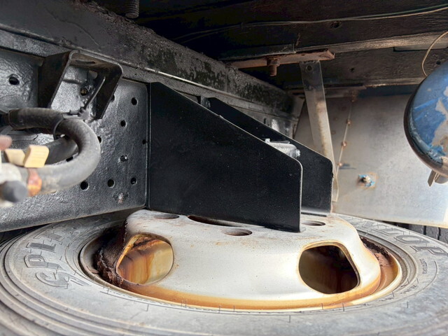 いすゞエルフアルミブロック小型（2t・3t）[写真14]