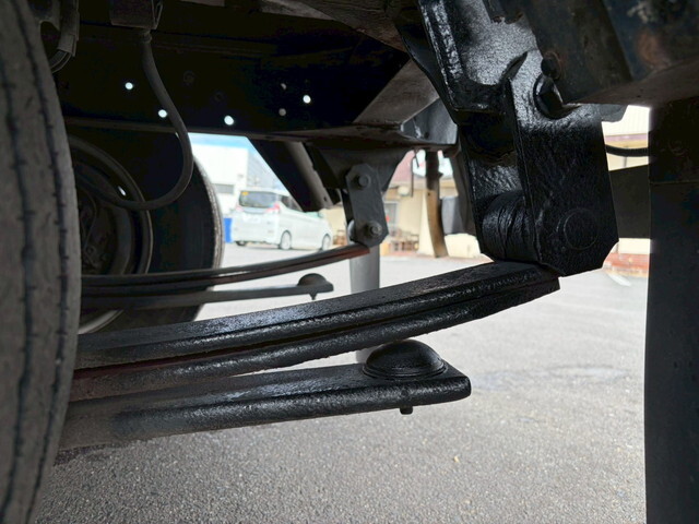 いすゞエルフアルミブロック小型（2t・3t）[写真18]