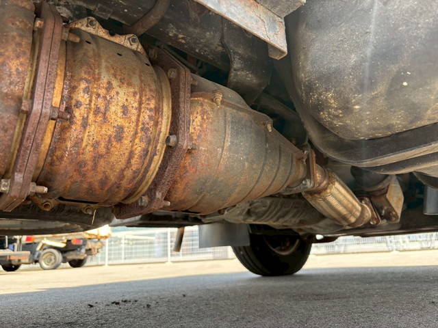 いすゞエルフアルミブロック小型（2t・3t）[写真29]