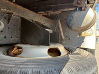 いすゞエルフアルミブロック小型（2t・3t）[写真37]