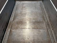 いすゞエルフアルミブロック小型（2t・3t）[写真08]