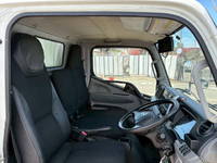 三菱ふそうキャンター冷凍車（冷蔵車）小型（2t・3t）[写真17]