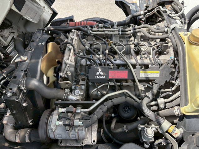 三菱ふそうキャンター冷凍車（冷蔵車）小型（2t・3t）[写真36]