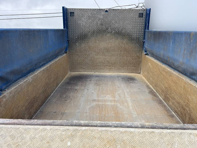 三菱ふそうファイターダンプ増トン（6t・8t）[写真11]