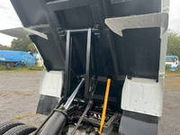 三菱ふそうキャンターダンプ小型（2t・3t）[写真23]