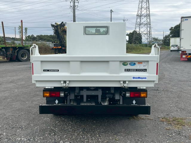 三菱ふそうキャンターダンプ小型（2t・3t）[写真06]