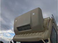 日野プロフィア冷凍車（冷蔵車）大型（10t）[写真11]