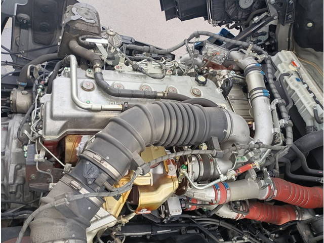 日野プロフィア冷凍車（冷蔵車）大型（10t）[写真16]