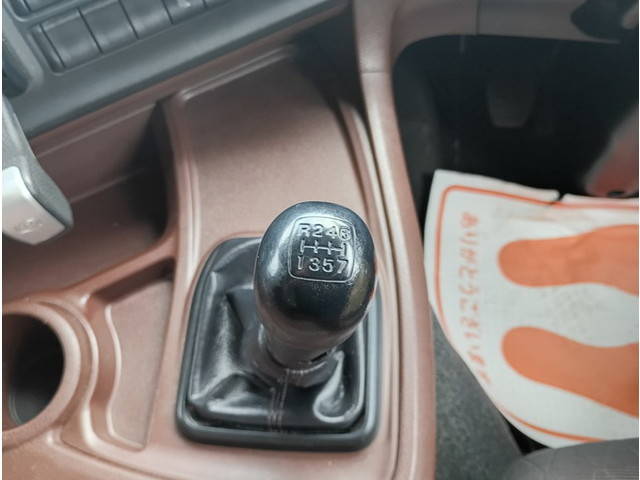 日野プロフィア冷凍車（冷蔵車）大型（10t）[写真26]