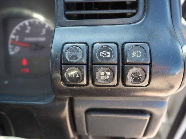 マツダタイタンクレーン4段小型（2t・3t）[写真38]