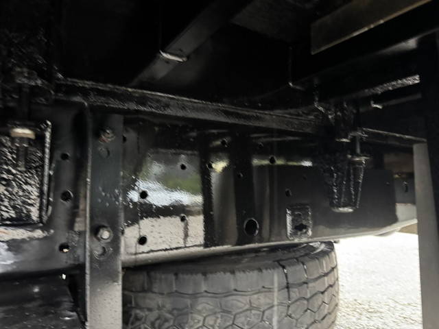 いすゞギガクレーン4段大型（10t）[写真33]