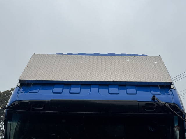 いすゞギガクレーン4段大型（10t）[写真35]