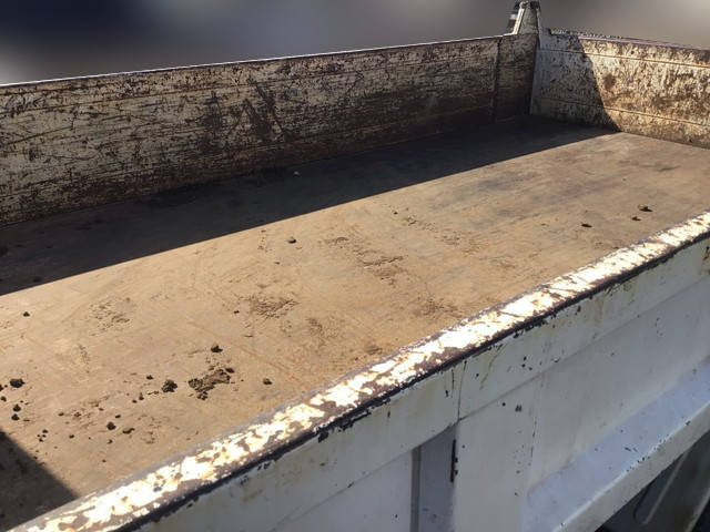 三菱ふそうキャンターダンプ小型（2t・3t）[写真11]